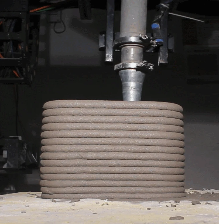 Concrete printing experiment showing the element before collapse